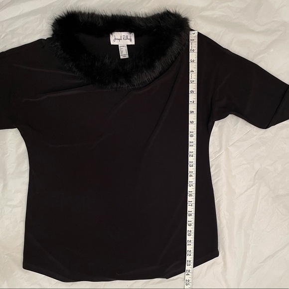 ✨Faux Fur Neck Audrey Hepburn Style Party Top✨ - Picture 3 of 8